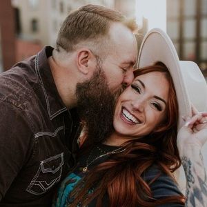 Meet your Posher, Randi-rae